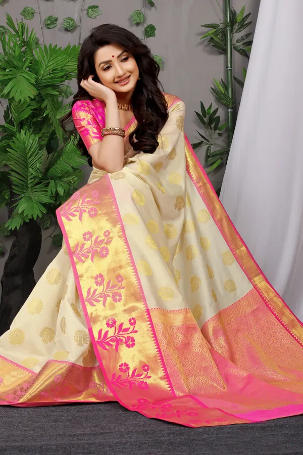 CREAM_ZARI_WORK_PATOLA_SILK_SAREE